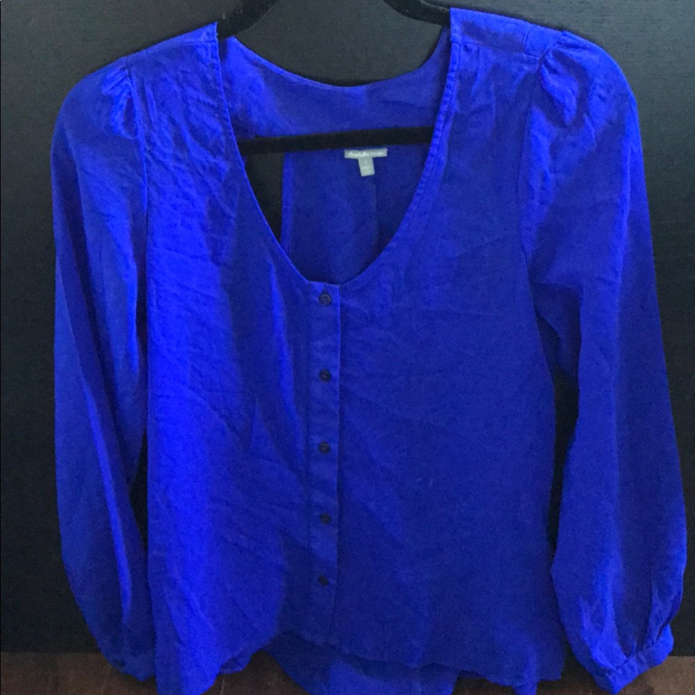 Blue blouse